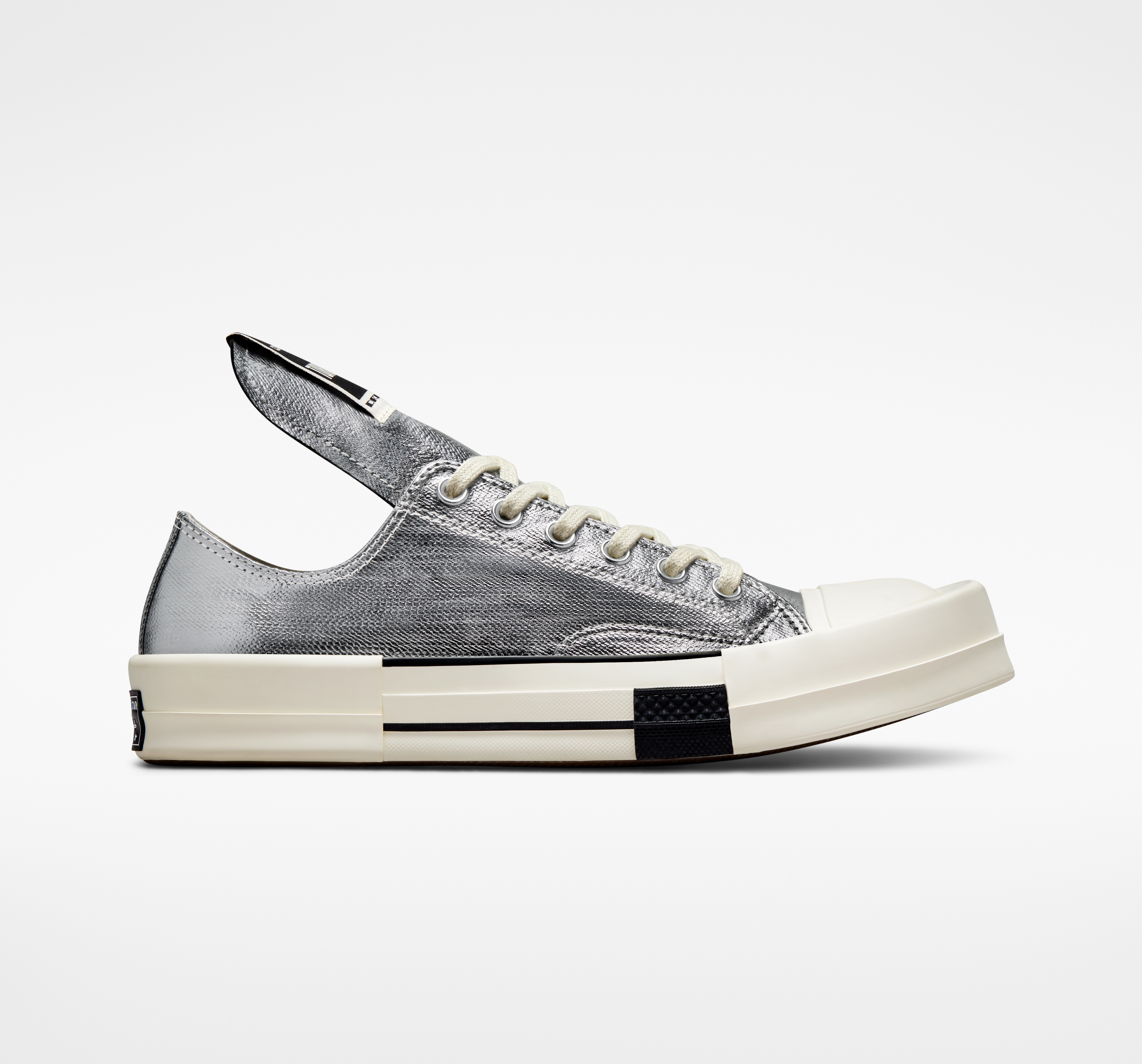 Silver chucks outlet